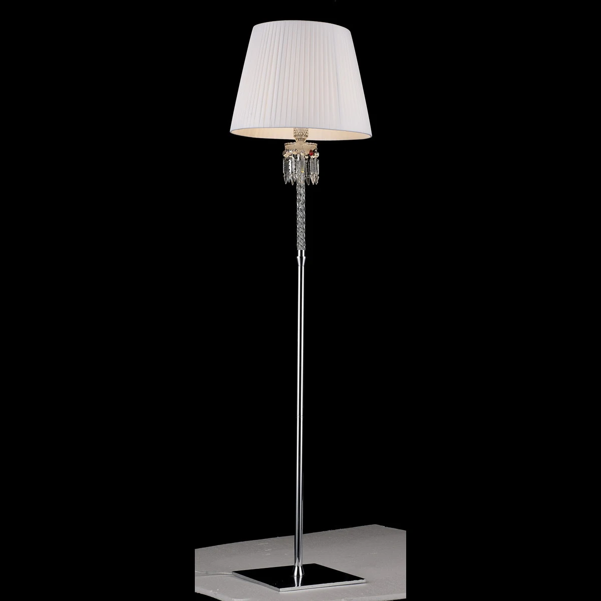 

Elegant Crystal Standing Lamp: Modern Floor Light for Living Room Sofa & Bedside Luxury Hotel Lobby or Home Decor Tall Lighting