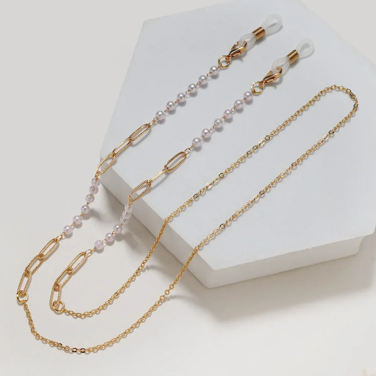 Variant: Glasses Chain 14