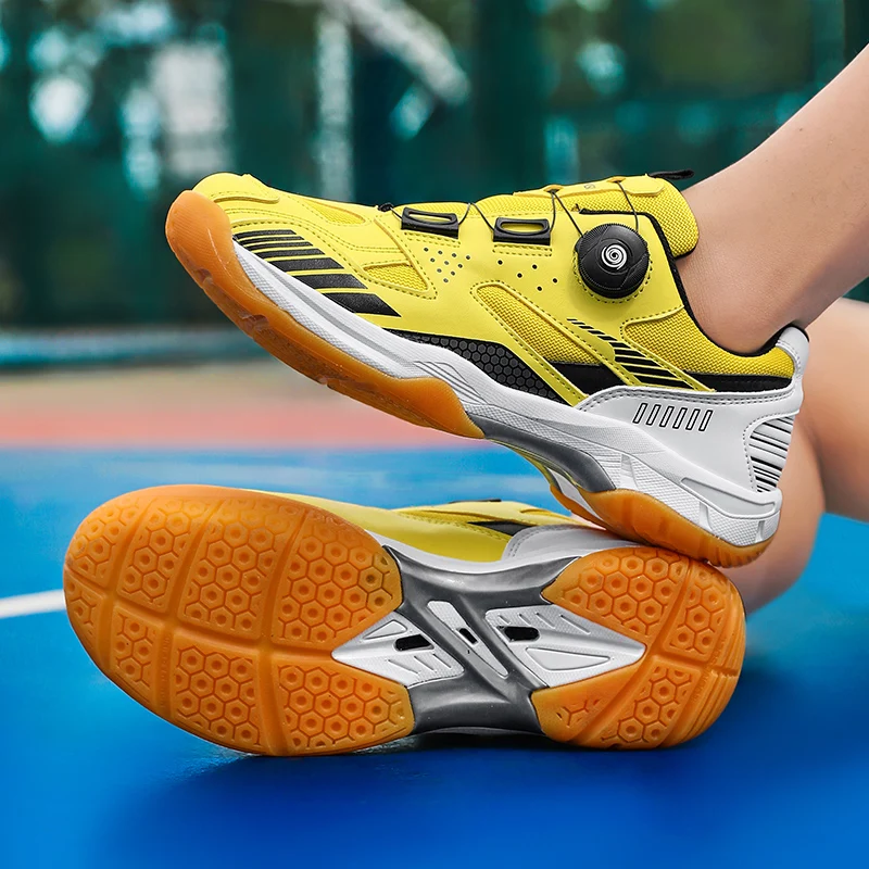 Pro Badminton Shoes for Men and Women Field Training Non-slip Sports Tennis Shoes High-quality Comfortable Sneakers Men