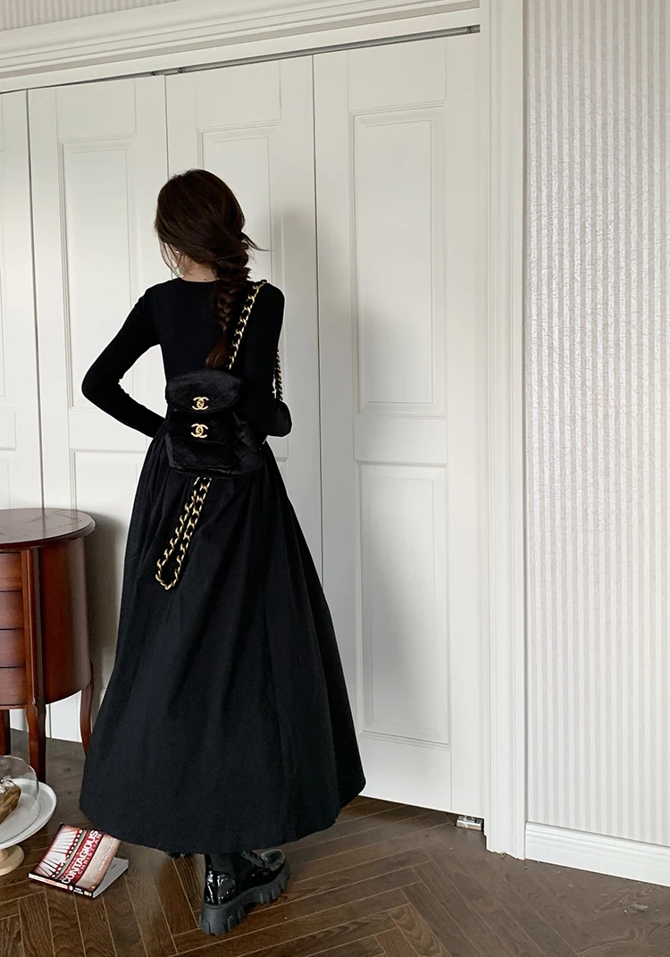 2025 Abito longuette in maglia chic classico nero a vita sottile per donna Autunno semplice casual in puro colore Moda Office Lady Abiti femminili