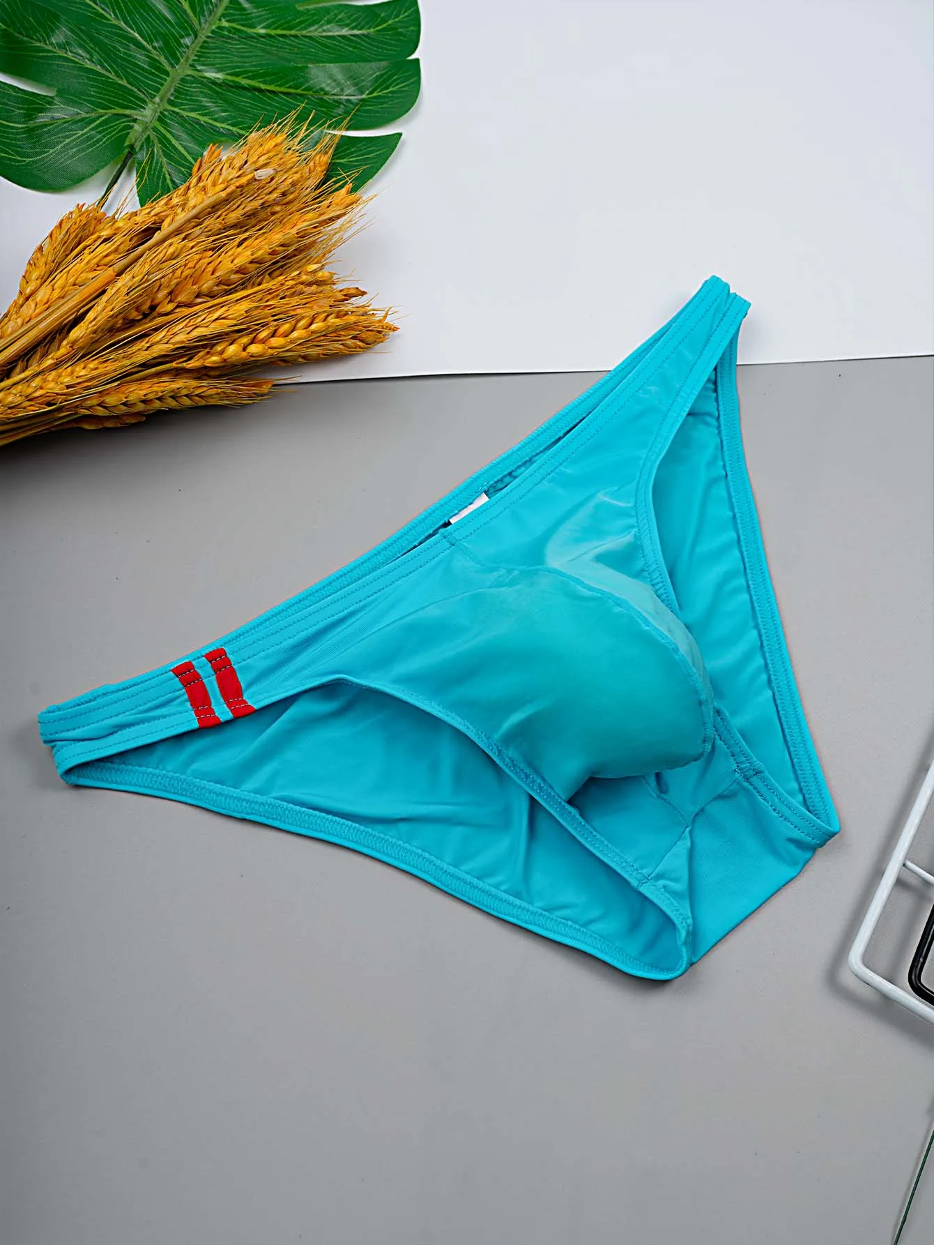 5er-Pack, verschiedene Farben, schnelltrocknende Herren-Slips, Herren-Slips in verschiedenen Farben, hochelastisch, atmungsaktiv und bequem, Herren-Sommer-Slips, weiche Herren-Slips, Herren-Slips mit U-förmigem Schnitt, die eng am Körper anliegen. – Detail 6