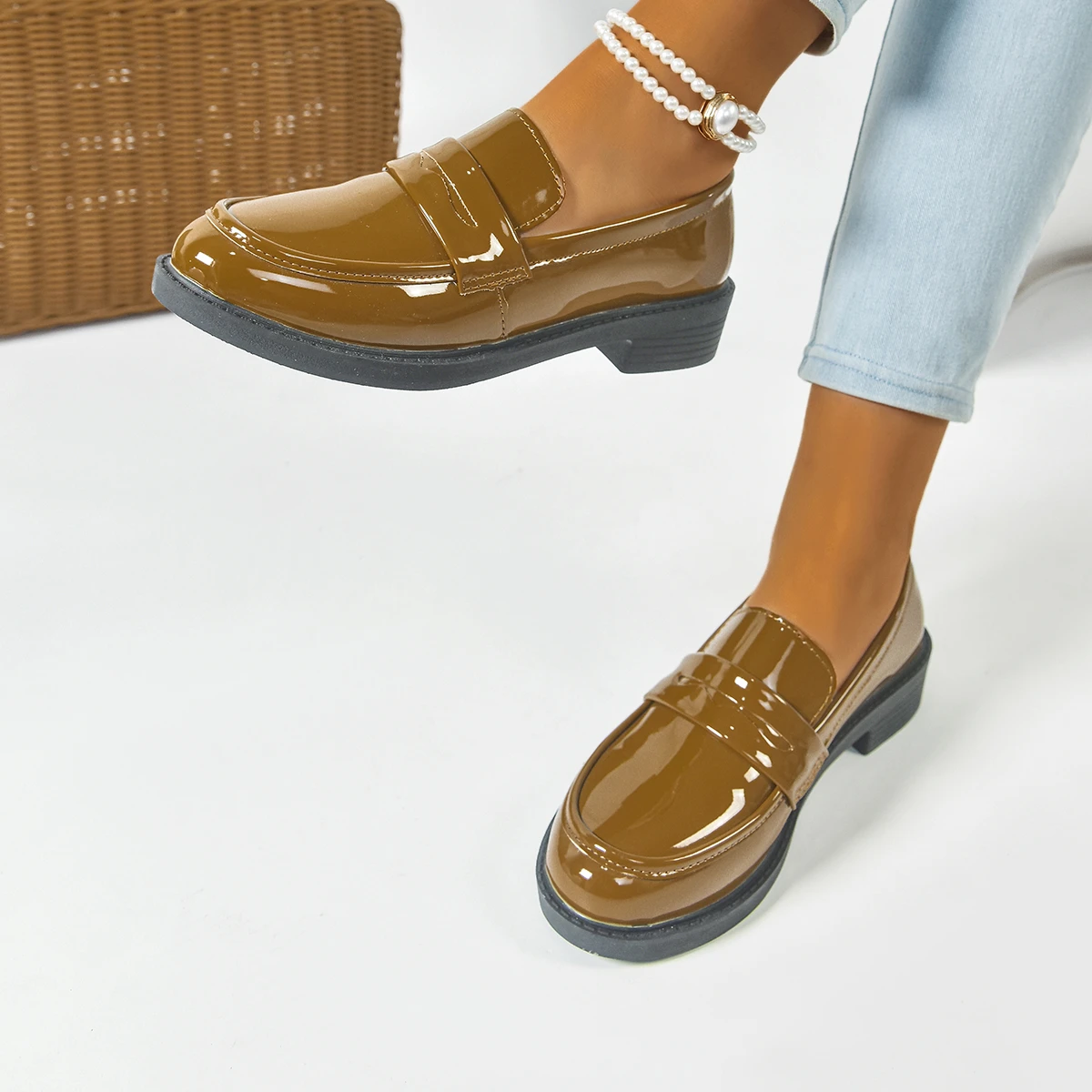 Damen-Flachschuhe im britischen Stil, JK-Leder-Schuhe, Sommer-Damen-Loafer, Neu 2026, französische runde Zehenpartie, Büroschuhe für Damen – Detail 2