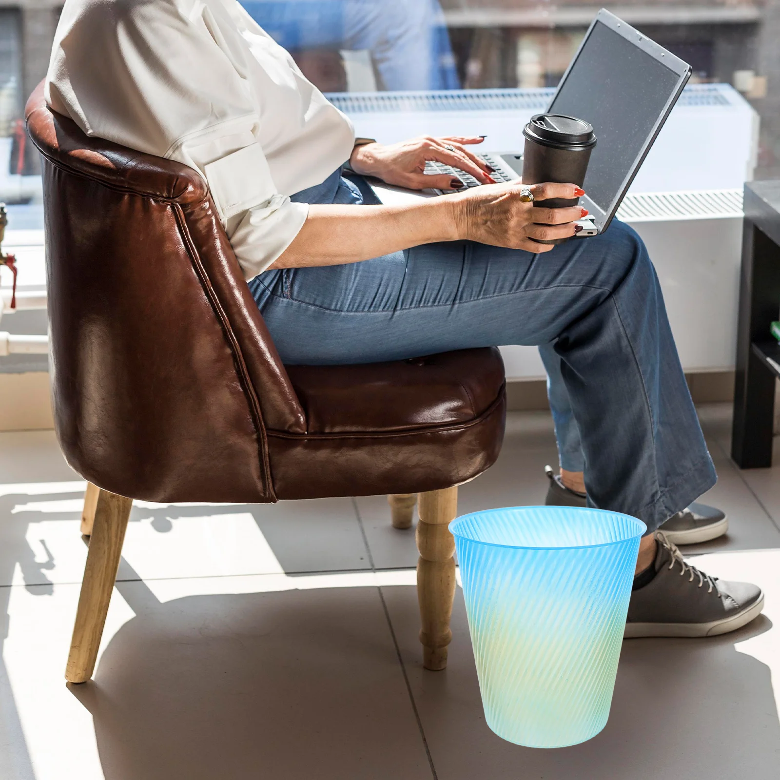 

Gradient Design Trash Can with Ribbed Texture Modern Wastebasket for Bathroom Bedroom Office Space-Saving Decorative Plastic