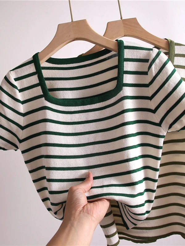

Ele Knitted ort Sve T-irt Slim Fit Square Collar Striped Faionable Anti-Aging Women's Summer Breathable Top