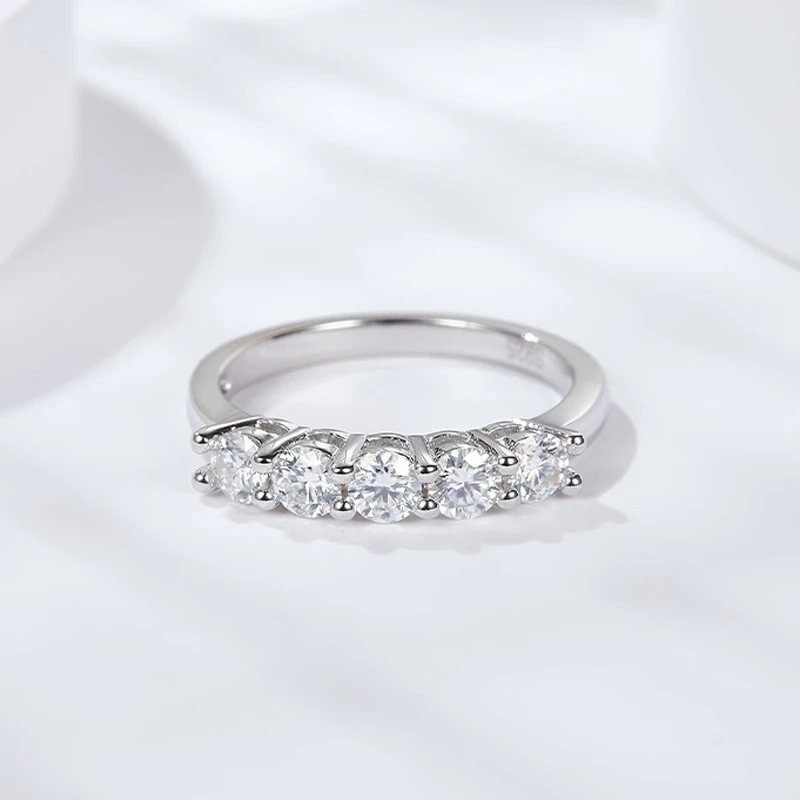 NKHOG 4MM 5 Stones Moissanite Ring For Women 925 Sterling Silver Plated 18K White Gold Wedding Band Rings Pass Diamond Test GRA