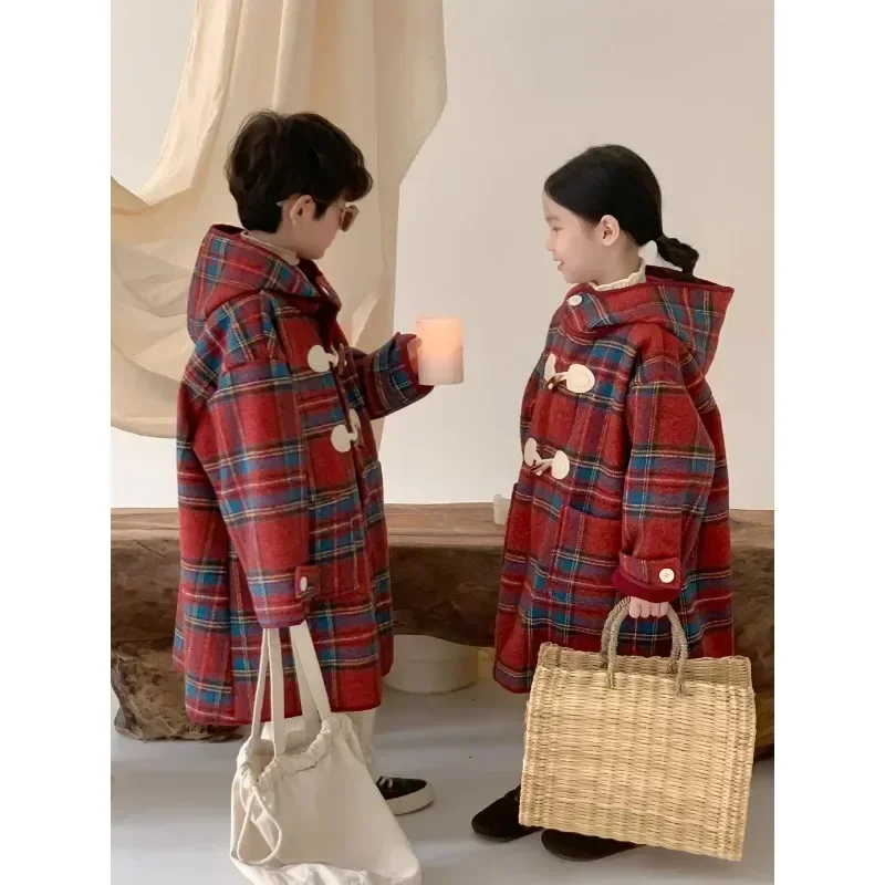 Winter 2025 Korean Kid Girls Coat Cotton Thicken Warm Long Children Girl Outerwear Coat Plaid Horn Button Hooded Kid Girl Jacket