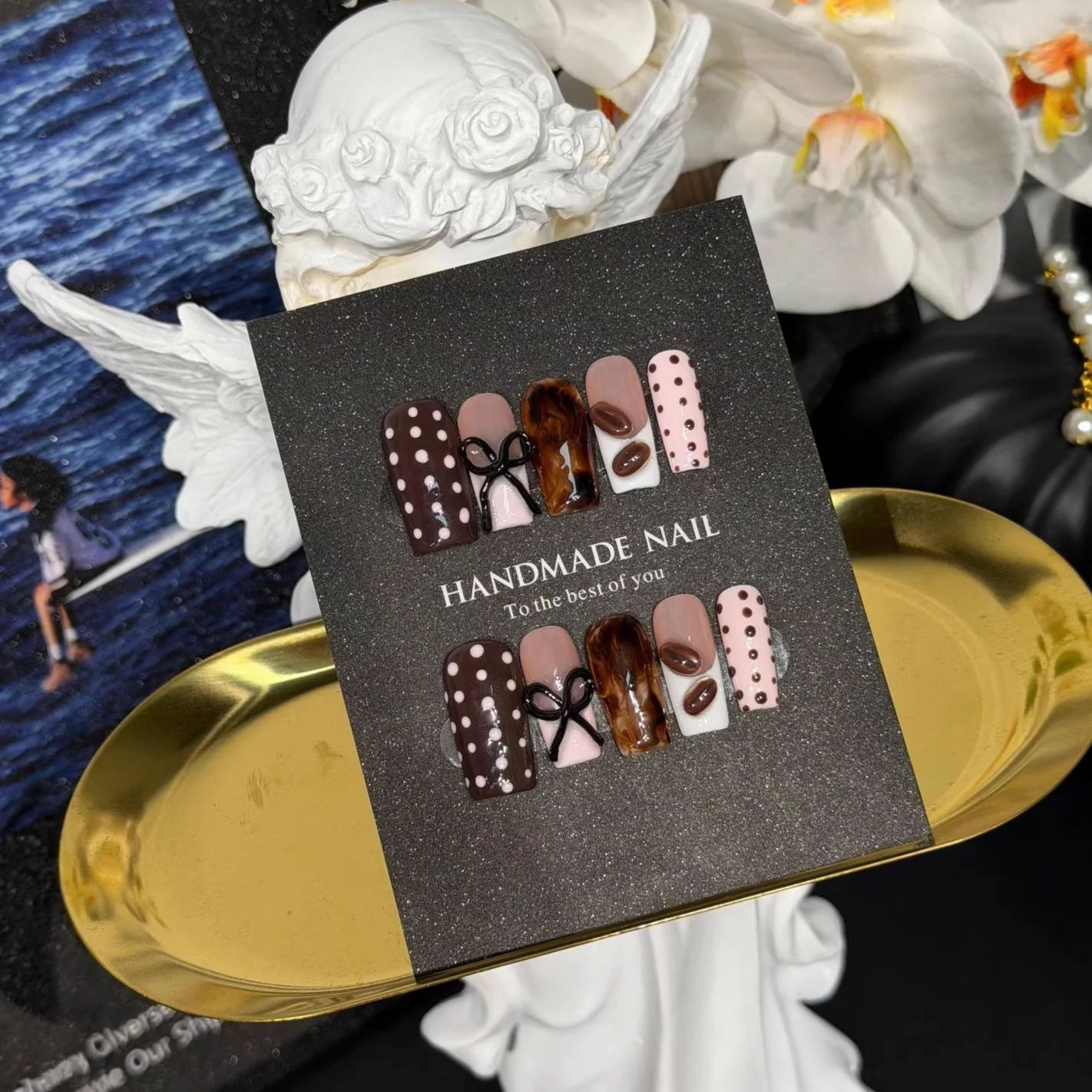

10 шт. накладных ногтей ручной работы в стиле ретро с кофейными зернами и бантиками, французский дизайн с горошком, полное покрытие, типсы для ногтей