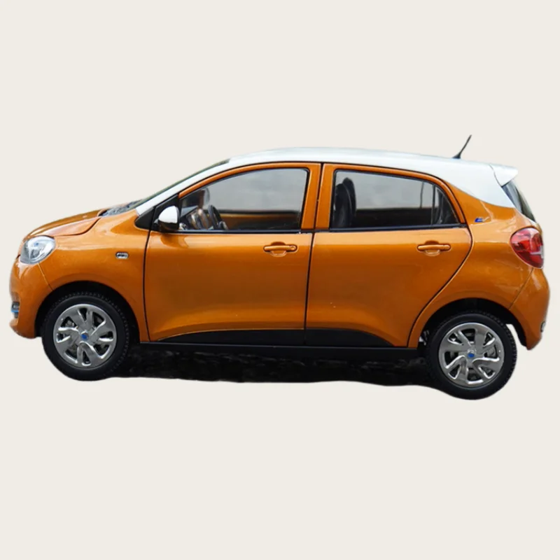 Diecast 1/18 Bilancia ZEDRIV Modello In Lega di Auto ZEDRIV GC1 Nuova Energia Pura Elettrica Arancione Gioca Veicoli Giocattolo per Il Ragazzo Regalo Scatola Originale