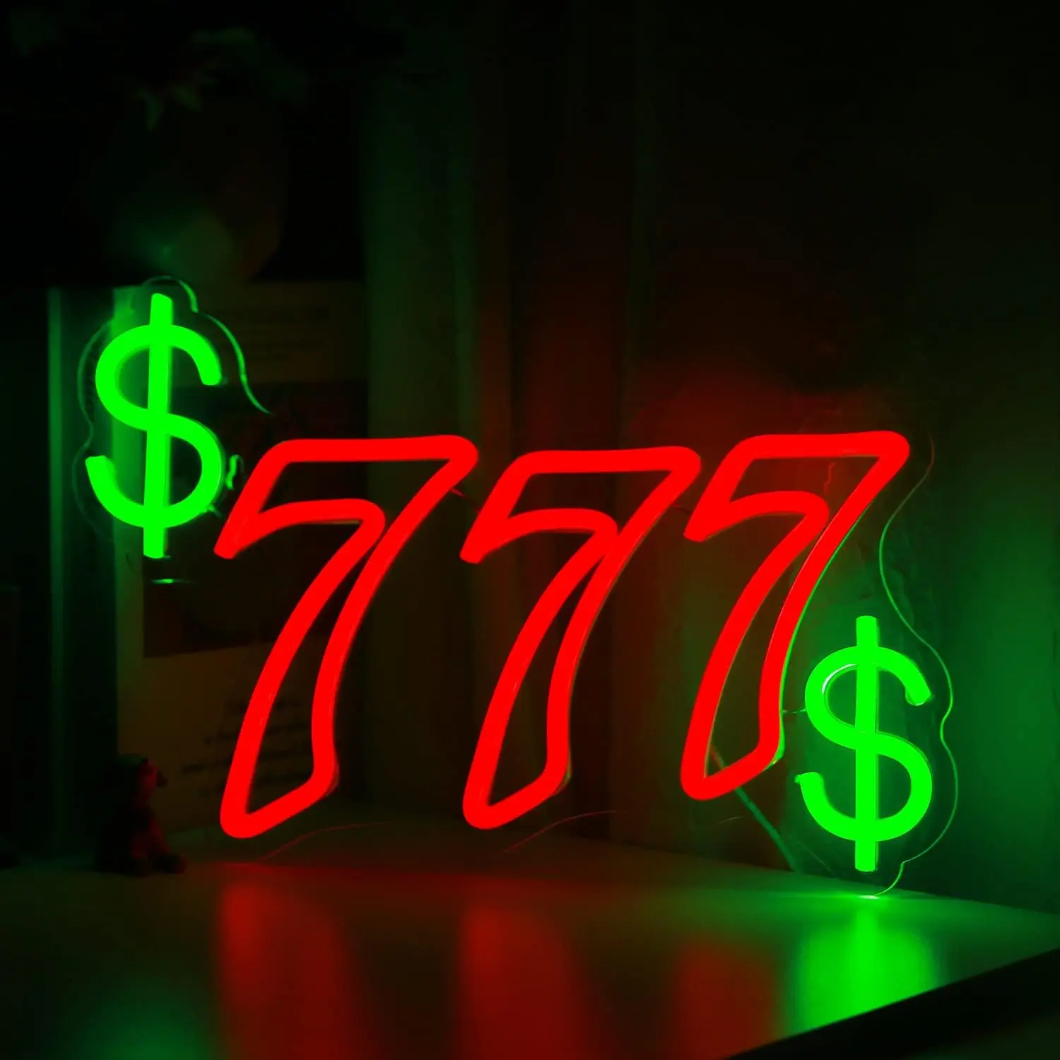1pc Lucky 777 Neon Sign USB Powered LED Neon Sign for Room Decoration, Suitable for Bar, Party, Game Room, Men's Cave Decoration