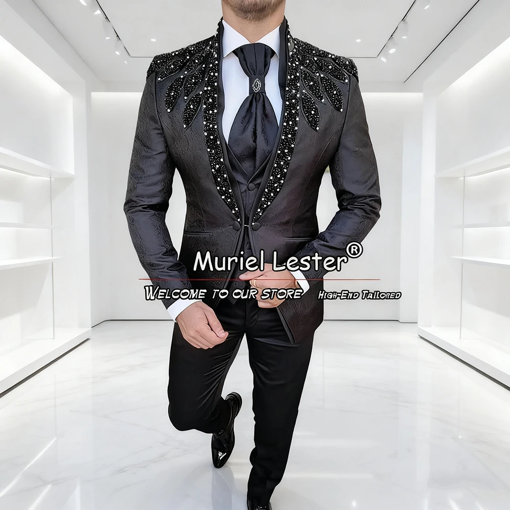 

Luxury Crystals Beaded Wedding Suits For Men Italian Design Single Breasted Groom Tuxedos Customized Male Fashion Prom Blazers