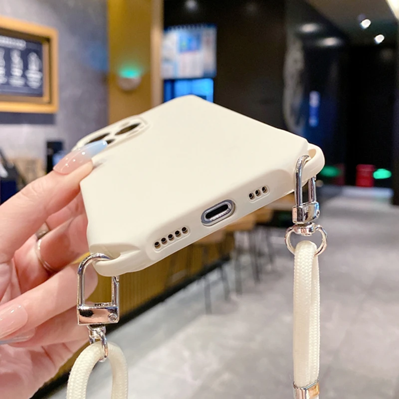 حلوى لون Crossbody قلادة الحبل الحبل لينة سيليكون قضية الهاتف آيفون 14 12 13 برو ماكس 14 زائد حزام غطاء مقاوم للصدمات