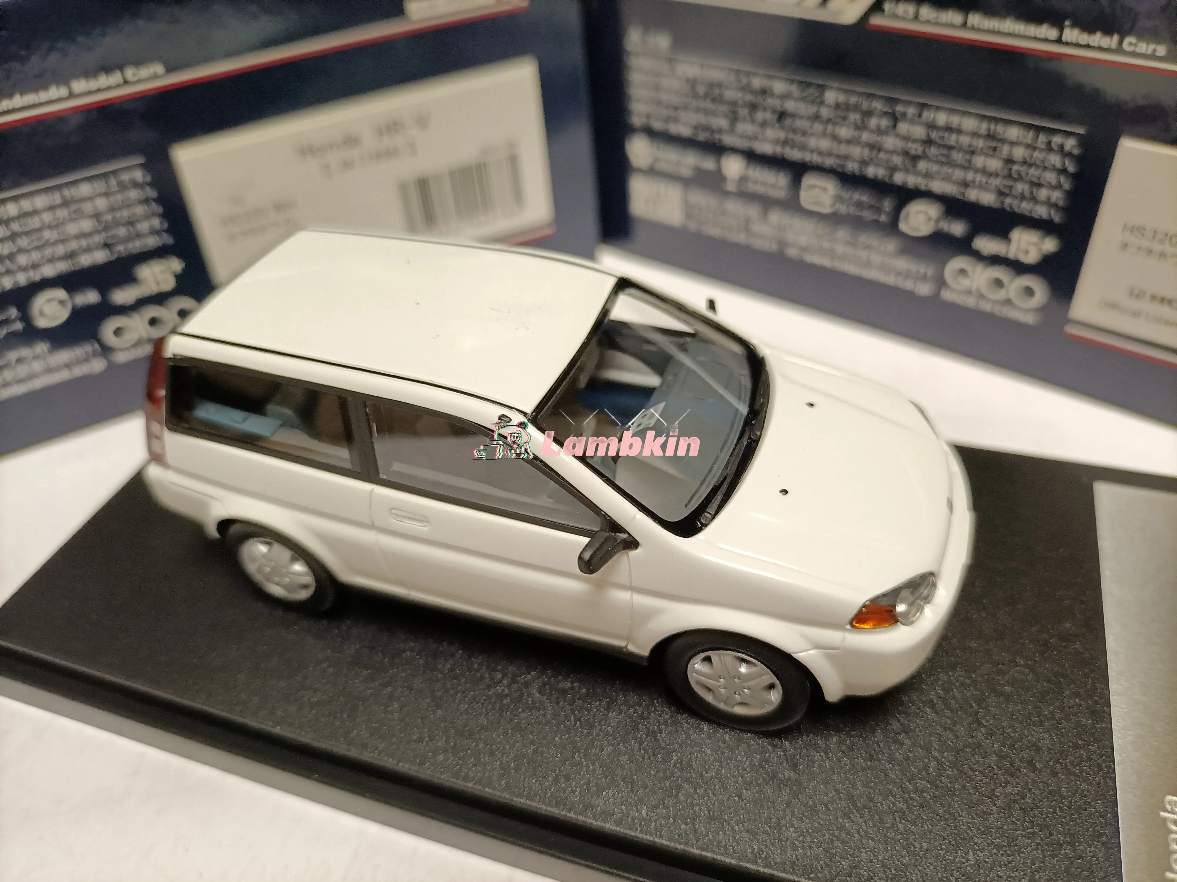 Hi Story 1/43 HRV J4 hs320 MPV 1998 modelo de carro de resina de negocios blanco colección de 10cm regalo de cumpleaños conmemorativo