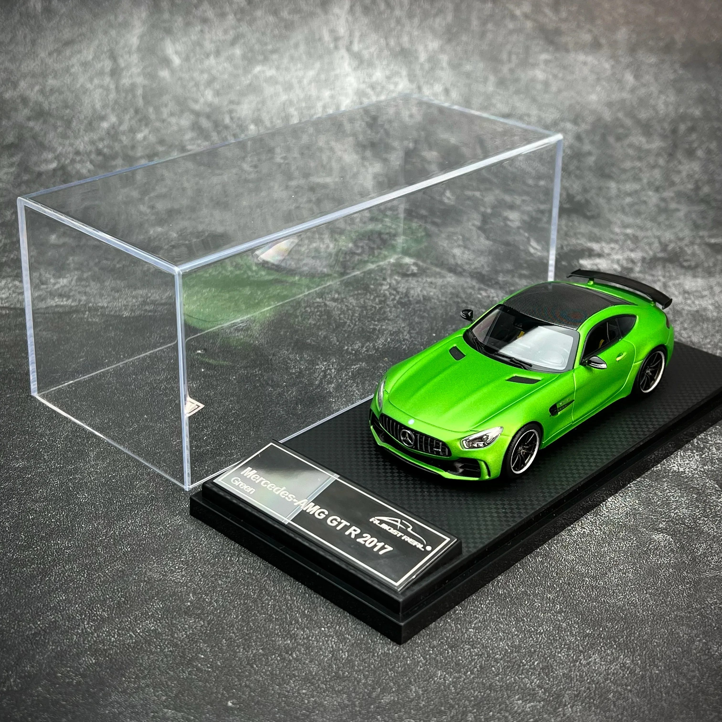 1:43 Mercedes-Benz AMG GTR green alloy die-cast car model, collection pieces, boys' toys, children's holiday birthday gift