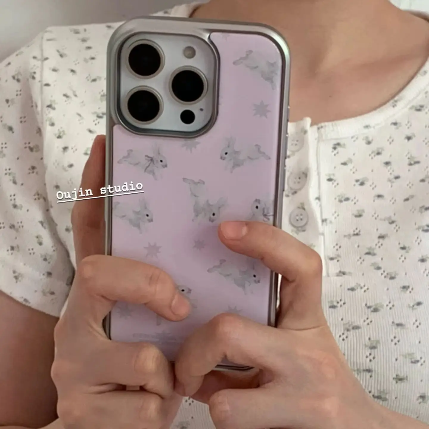 Korean Cute Grey Rabbit Star Y2K Phone Case For iPhone 17A 16 15 14 13 12 11 Pro Max 16 15 Plus Anti Drop Resin Casting Cover