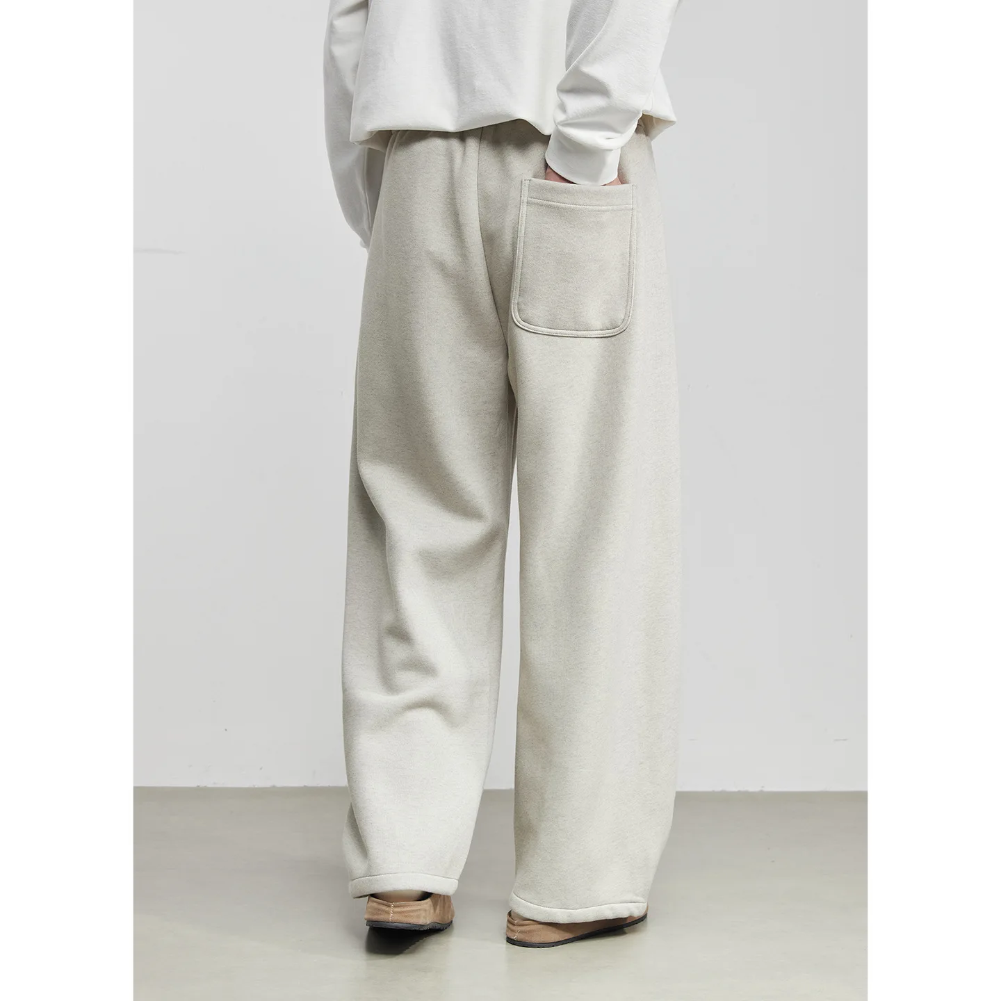

Men's New Loose Trousers Comfortable Breathable Versatile Straight Leg Pants Daily Elastic Waist Sports Sweatpants Long Trousers