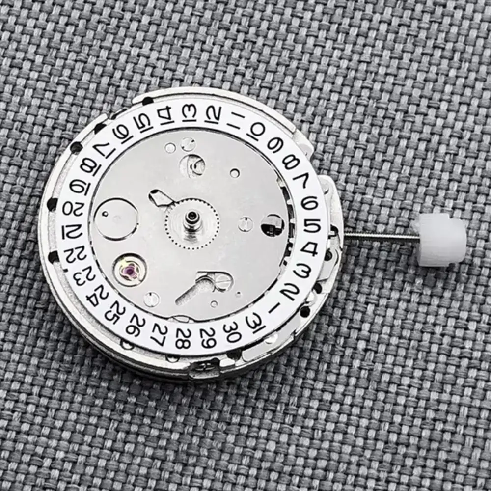 White Movement 2813 Watch Movement 3 Pin Design 3 Hands Watch Movement Replacement Single Calendar Automatic Mechanism view 4