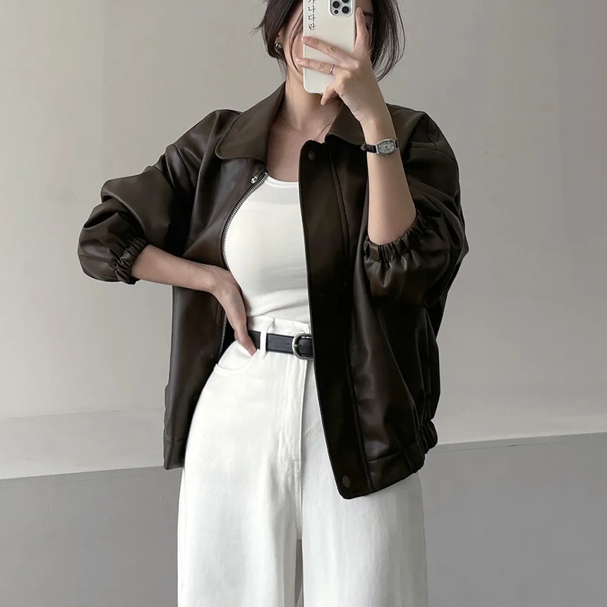 معطف نسائي أنيق عتيق فضفاض مناسب من جلد البولي يوريثان بياقة واقفة معطف Sli متعدد الاستخدامات ذو ملمس عالي الجودة