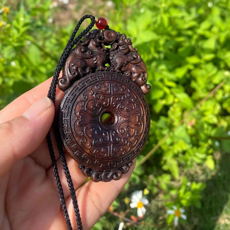 Wood Carved Pixiu Safety Buckle Pendant, Double-Sided Engraved Feng Shui Amulet, Unisex Car Pendant Keychain
