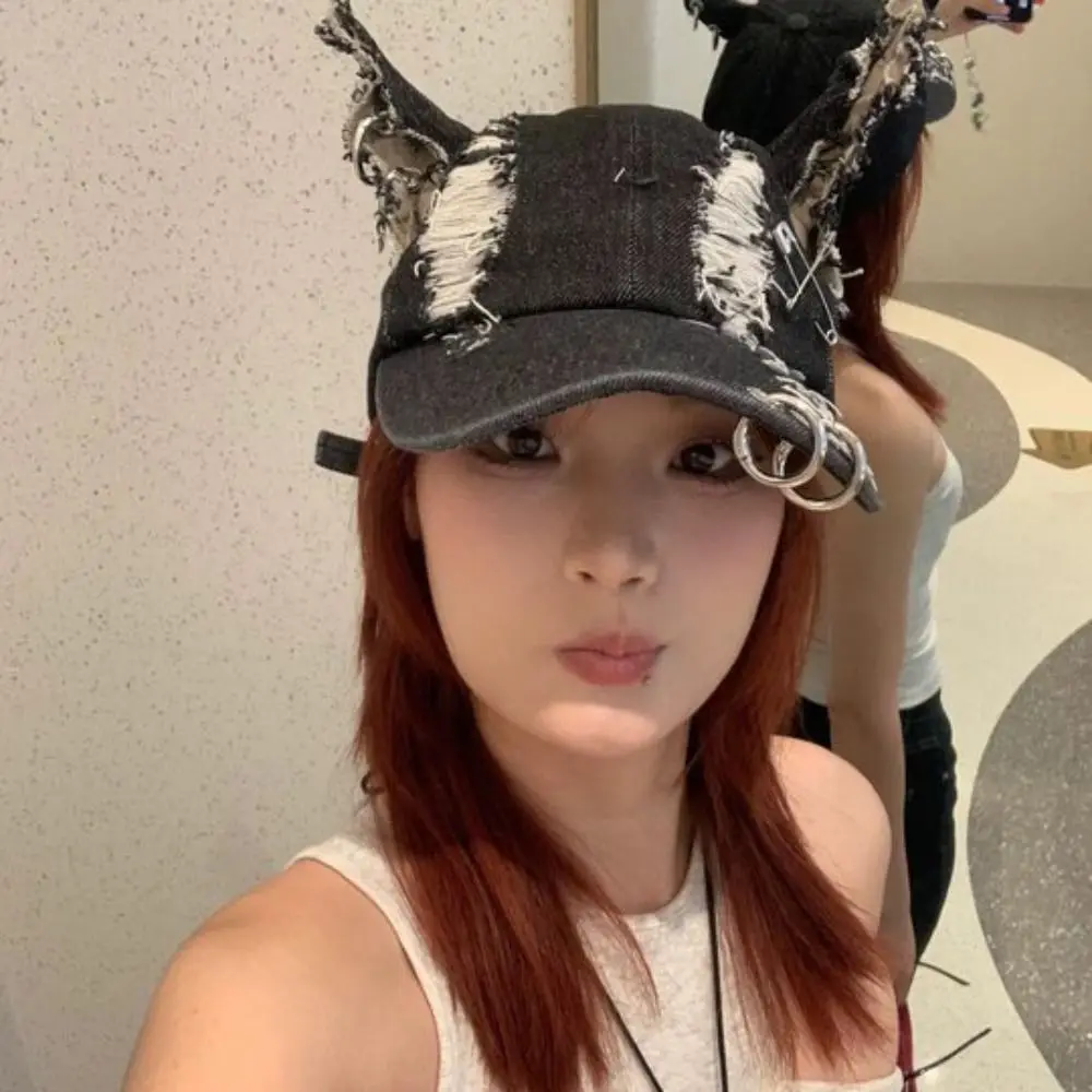 Immagine 3: Accessori di abbigliamento Berretto da baseball in denim strappato di coniglio Catene di cotone Y2K Cappello con orecchie Doberman Cucciolo retrò Orecchie da coniglio Berretto snapback da uomo