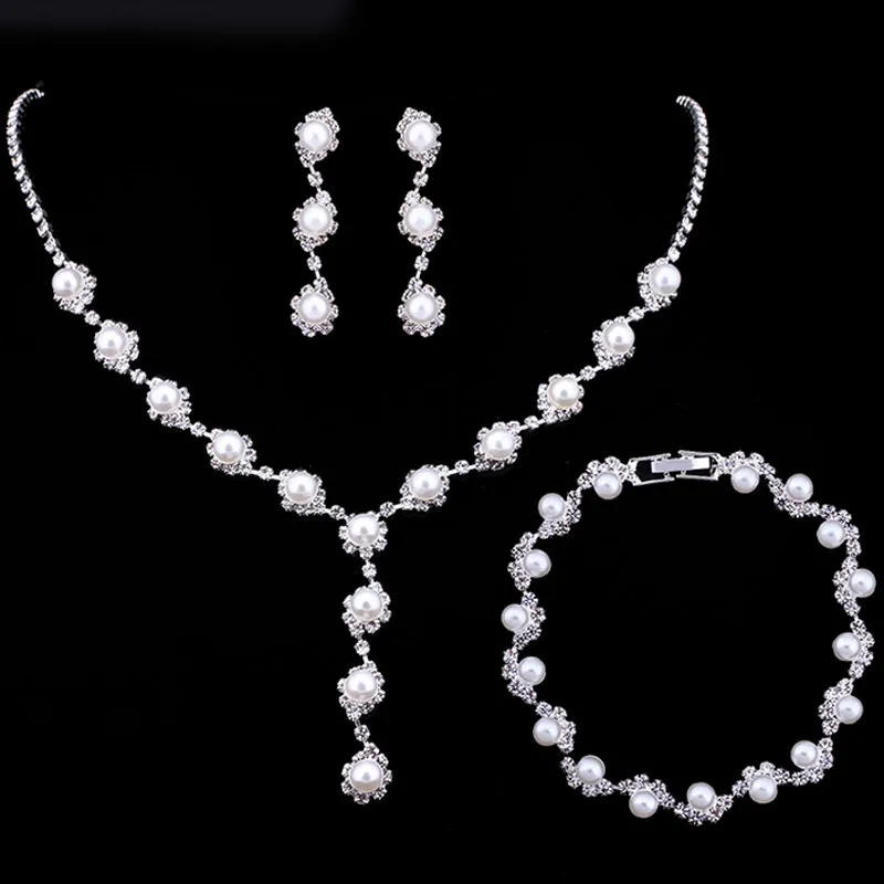 

Shiny Rhinestone Pearl Bridal Accessories Necklace, bracelet and earrings set