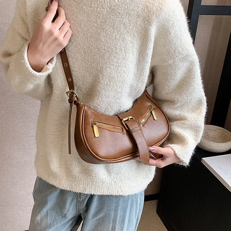 LEFTSIDE Small PU Leather Cute Crossbody Bag for Women 2024 Fashion Shoulder Bag Lady Zipper Design Handbags and Purses