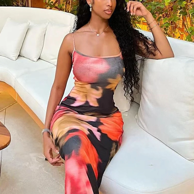 2025 Letnia damska sukienka z kontrastową dzianinową spódnicą z długimi spódnicami Gorąco sprzedająca się sukienka Boho Spódnica Streetwear