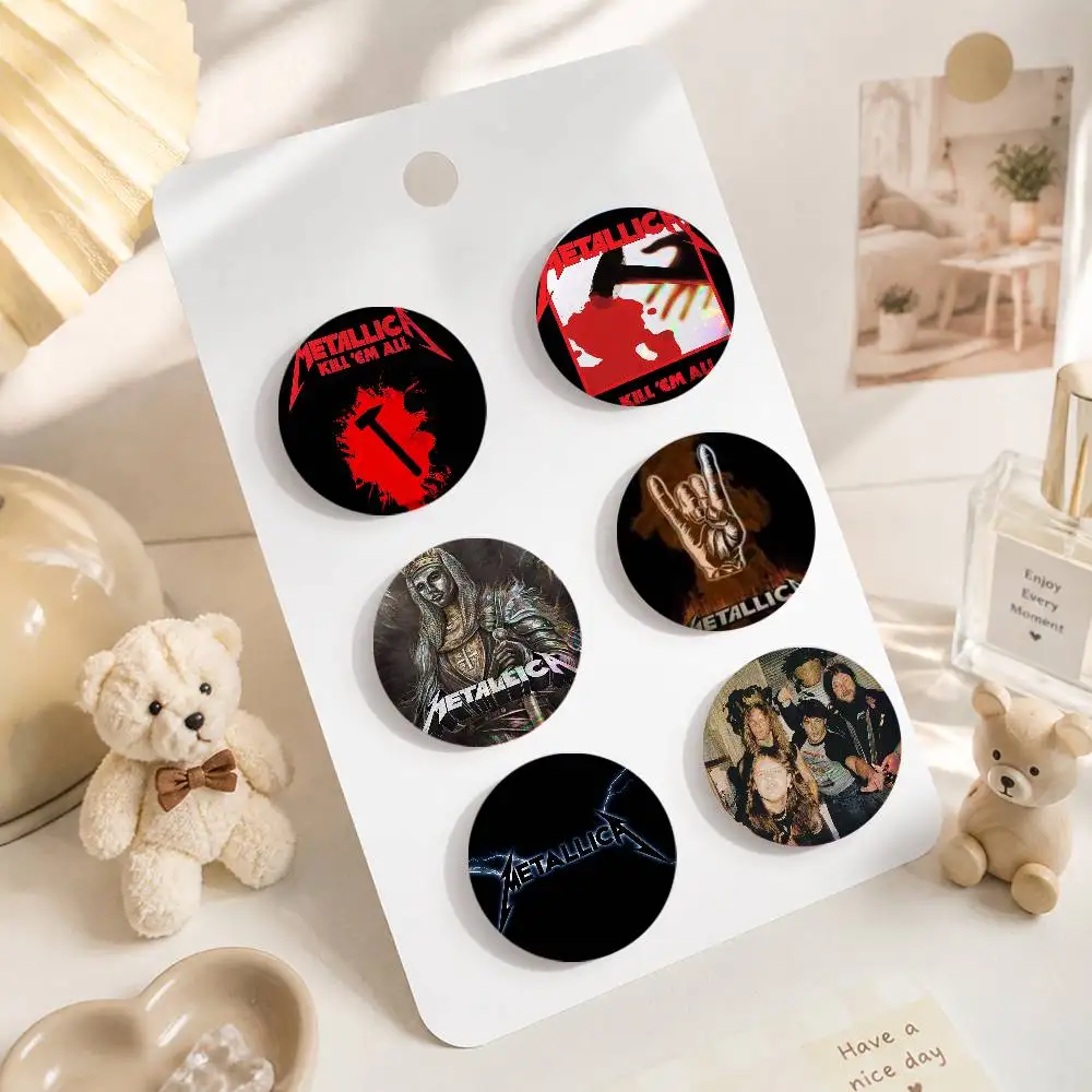 A-M-METALLICA-A Cute Cool Round Pin Badge Set For Anime Game Music Cartoon Fans Backpack Denim Jacket Hat Decoration