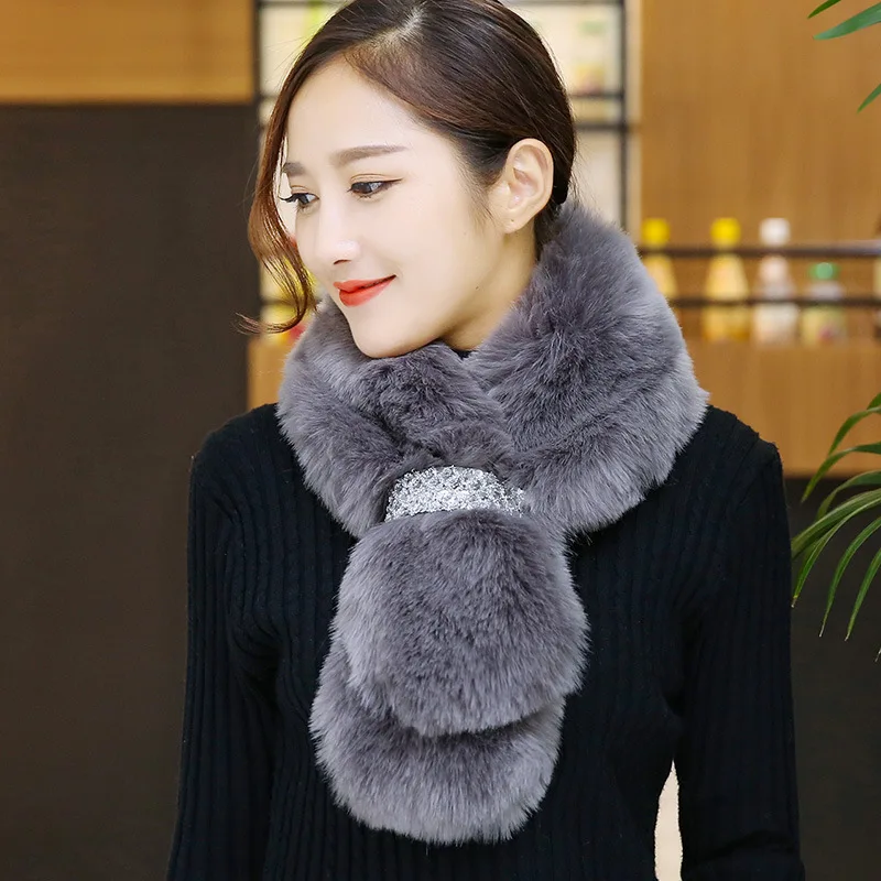 2025 Women's Real Fur Fox Scarf Woman Winter Warm Natural Fur Shawl Soft Headscarf Super Big Gray Silver Fox Scarf Fur Wh17