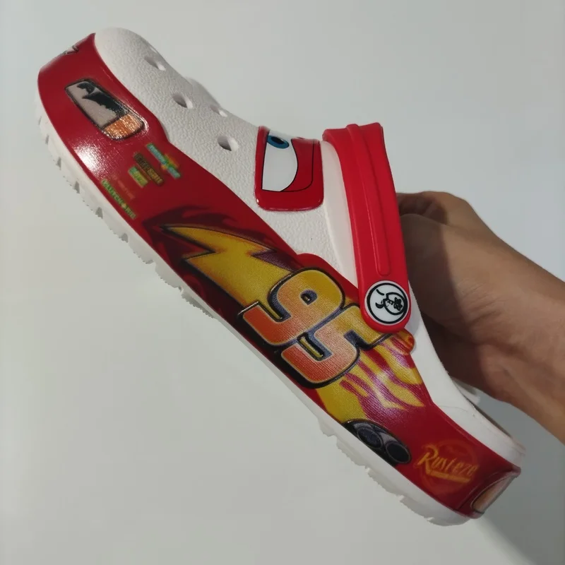 ديزني كارتون الأبيض 95 سيارة توهج الأطفال النعال الكبار غير مضيئة النعال تنفس مقاومة للاهتراء لا شعار النعال