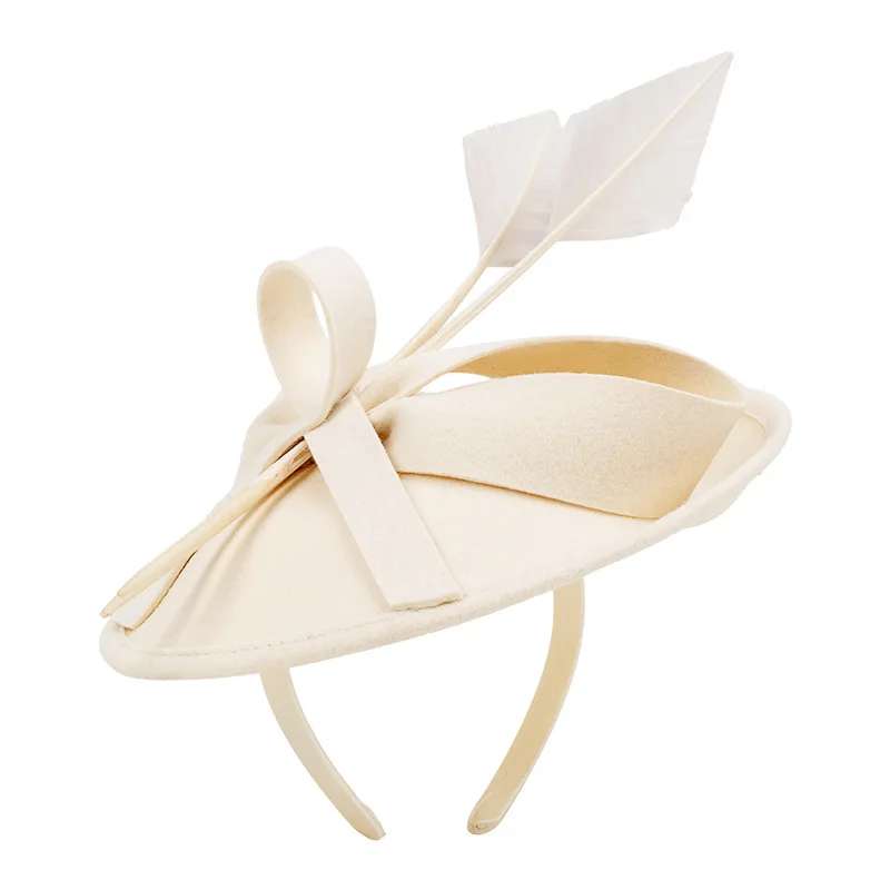 英国スタイルのパープルピンクアイボリーウールフェザーファシネーターハットヘアバンド女性用ブランド花嫁ウェディングパーティーファシネーターヘッドピース