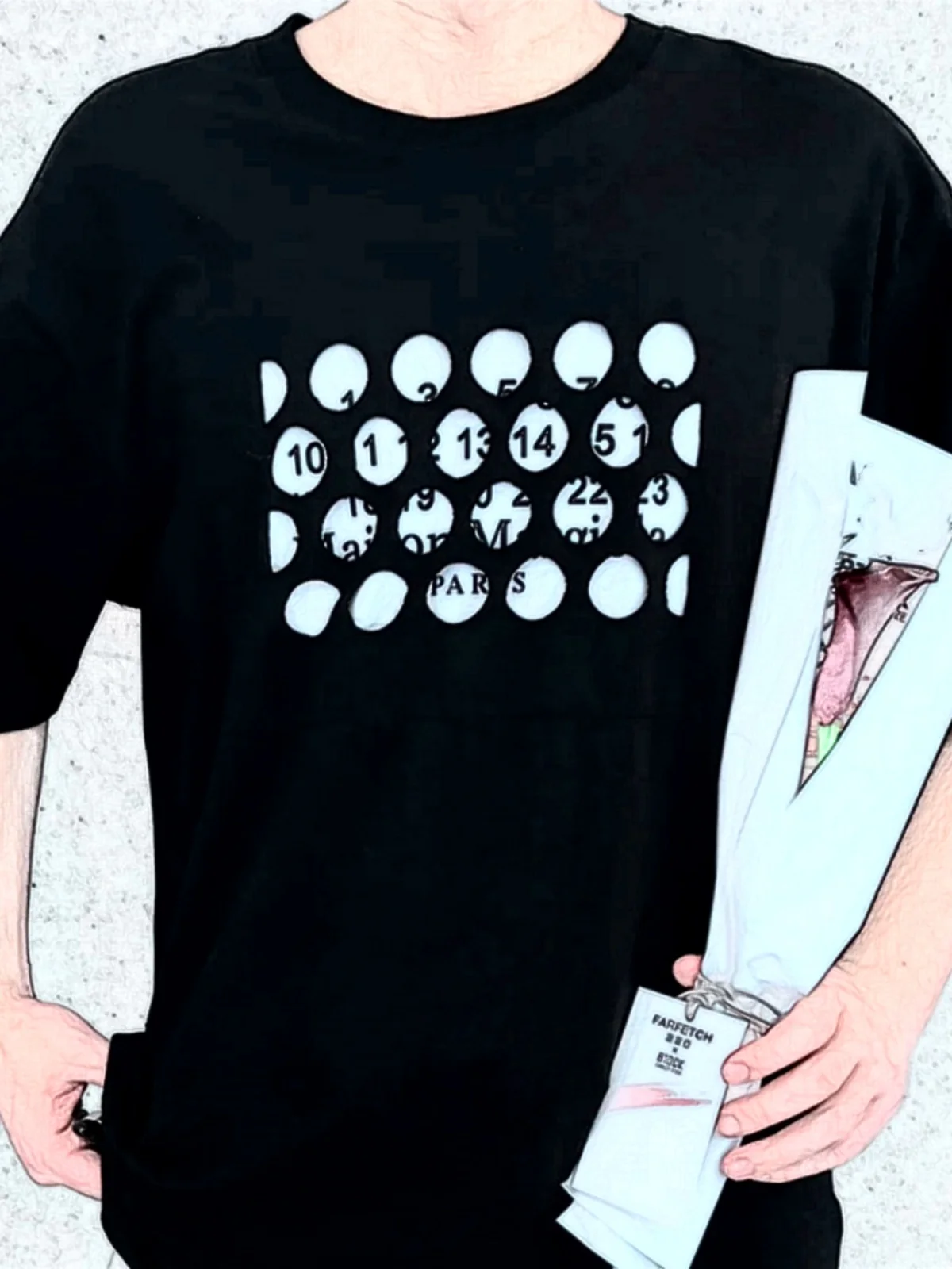 

Футболка Yuan Qi M Series из дышащего хлопка с рваным дизайном и цифровым принтом