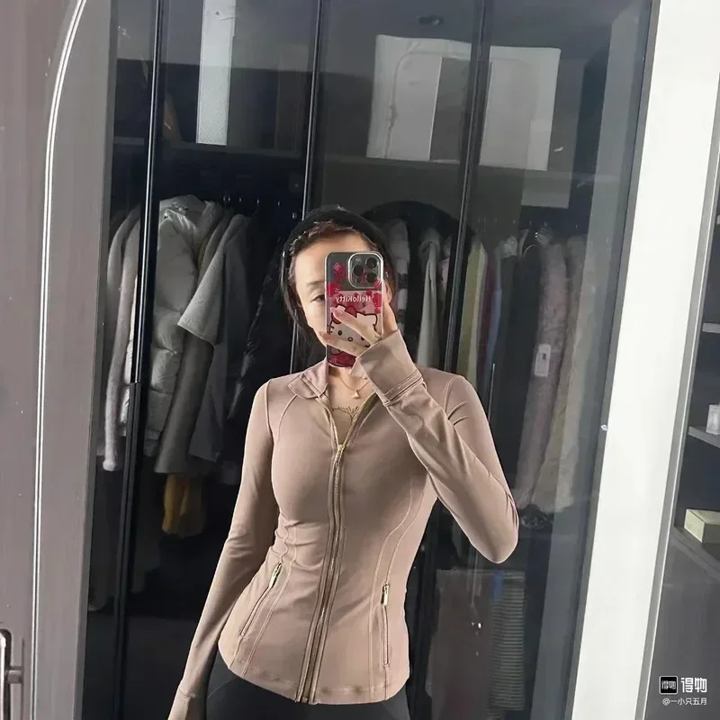 Women's Fitness Jacket Long Sleeve Zip Up High Elastic Yoga Running Top with Pockets for Gym Workout Athletic Wear