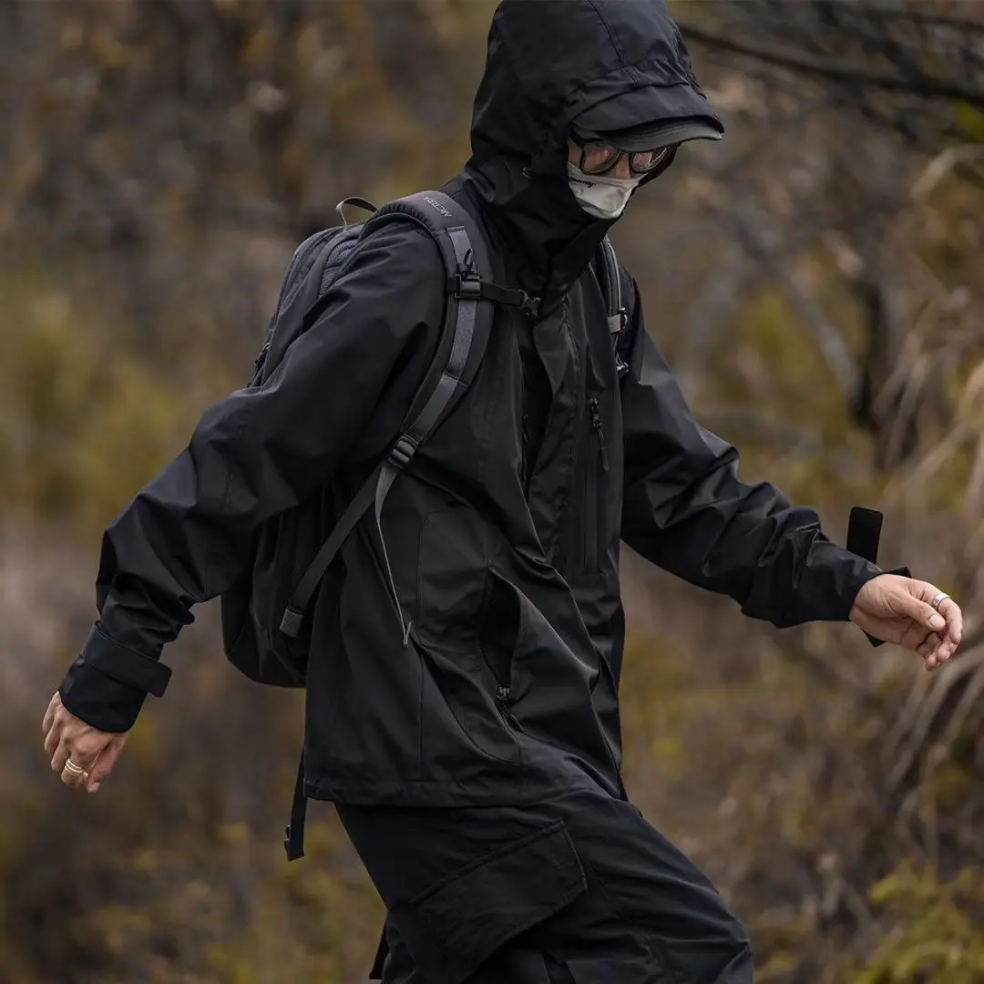 

Мужская свободная посадка, водонепроницаемая ветрозащитная куртка с капюшоном, уличная повседневная модная куртка из полиэфирного волокна, длинная све, молодежная модная марка