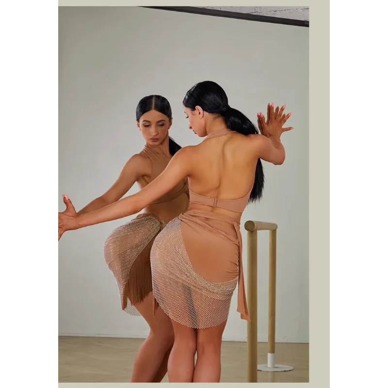 

Customized ZYM Top Neck Latin Dance Tops Advanced Practice Dress Women's Front Twisted Hanging with Chest Cotton Black Red