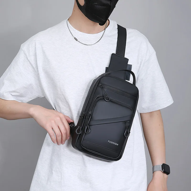 New Fashionable Men's Chest Bag, Casual and Simple Crossbody Bag, Multi-functional Large-capacity Crossbody Single-shoulder Bag