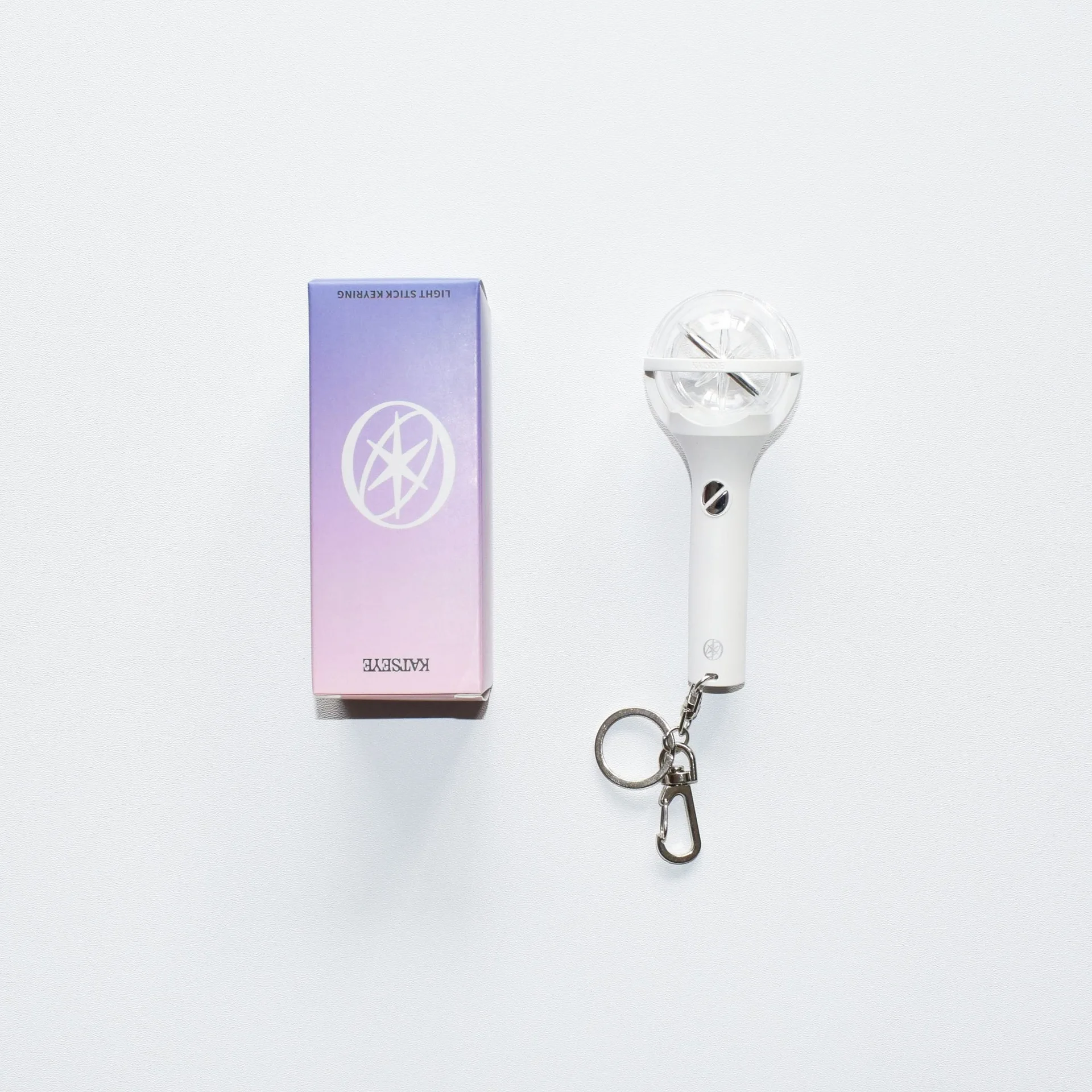 Katseye Mini-Leuchtstab Schlüsselanhänger LED-Leuchtanhänger Schlüsselring Konzert-Jubel-Accessoire für Kpop-Fans Taschendekoration