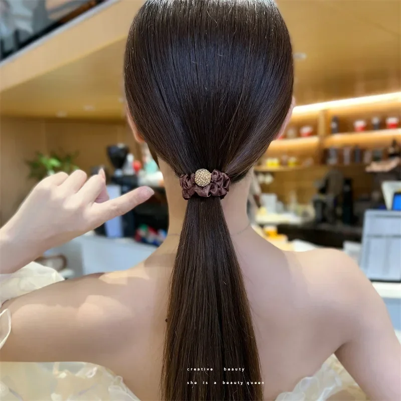 Round ball rhinestone large hair circle leather band girl tied hair ponytail ball decorated with simple temperament hair rope