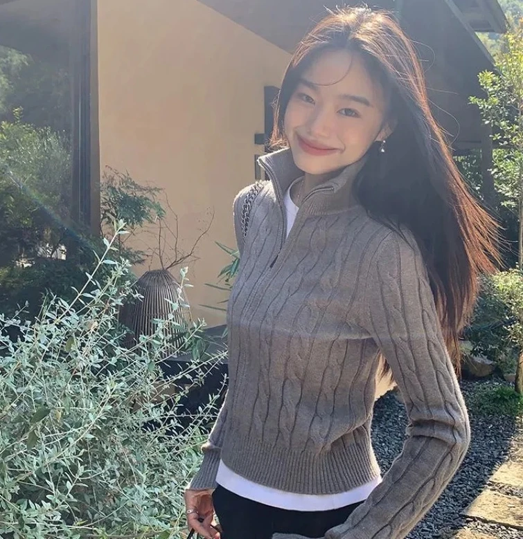 

French Slim Stand Neck Knitting Zipper Cardigan Women's Autumn and Winter Thick Coat Versatile