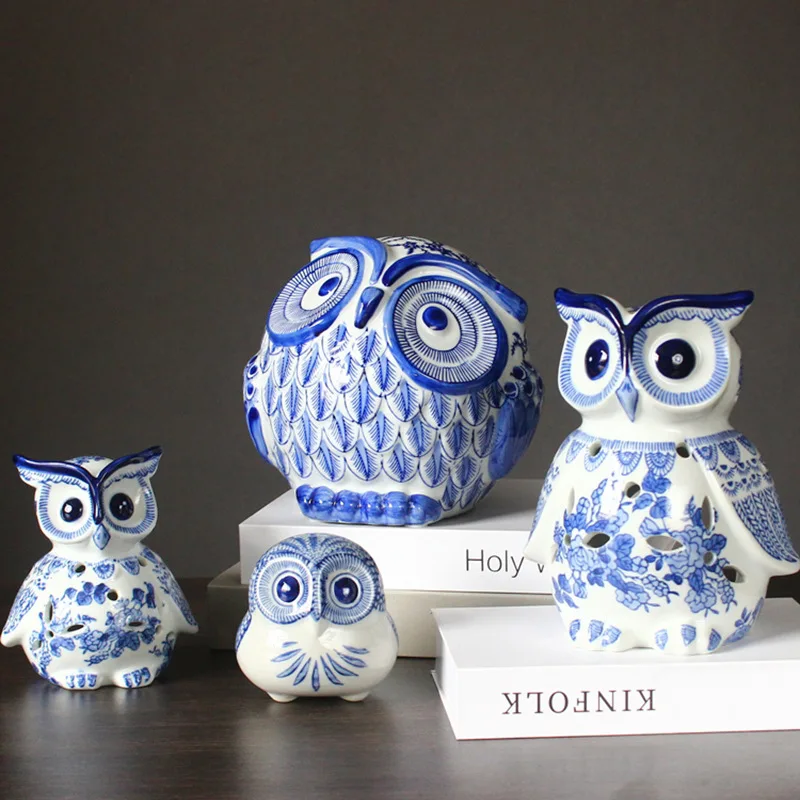 Jingdezhen Blue and White Porcelain Owl Aromatherapy Stove Ornaments Sculpture Bird Home Living Room Entrance Decoration Crafts Ornaments