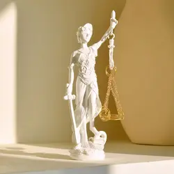 European Antique Goddess Of Justice Statue Fair Angel Figure Retro Justice Scale Decoration Home Decoration Accessories Artwork