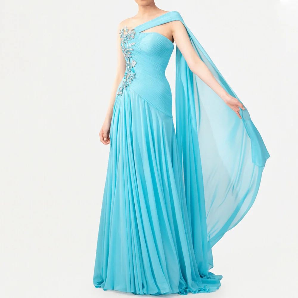 Stunning Evening Dr… - image