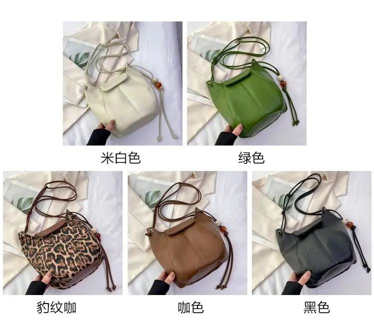 Crossbody Small Bag Retro Casual Bucket Bag Commuter Shoulder Bag For Women