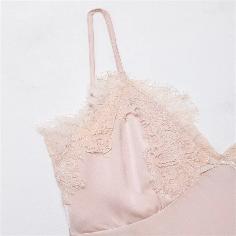 ชุดนอนสายเดี่ยวผ้าซาตินลูกไม้สำหรับผู้หญิง - ชุดนอนสายสปาเก็ตตี้เนื้อผ้าไหมสำหรับใส่พักผ่อนและนอนหลับ