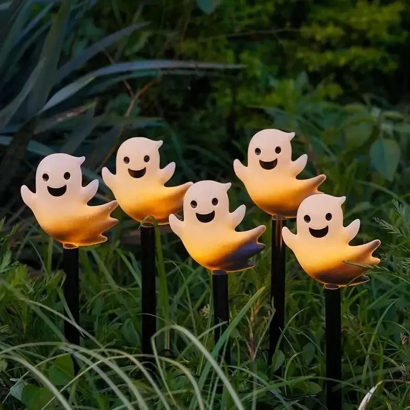 Solar Ghost Stake Lights Outdoor Halloween Ghost Ground Plug Lamp Waterproof LED Ghost Pathway Light for Yard Lawn Garden Decor