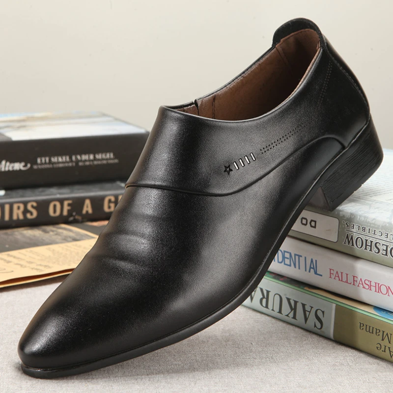 Italiano Oxford Shoes for Men Office 2026 Mens Loafers Wedding Dress Formal Shoes Coiffeur Slip on Shoes Men Chaussures Homme