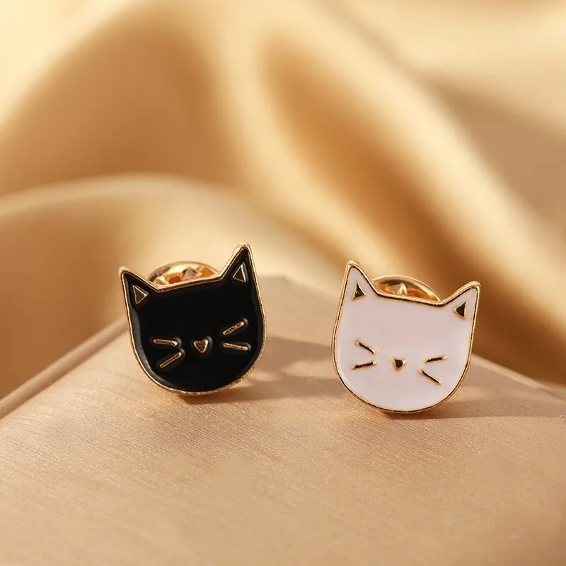 2pcs Gold-color Brooches For Men And Women Black White Oil Drip Cute Kitty Badge Hundred Pins Jewelry