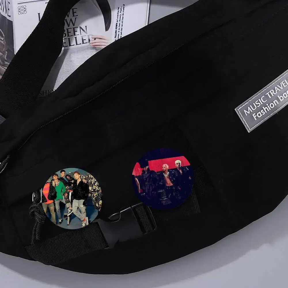K-Pop Group BIGBANG شارات دبابيس التلبيب دبابيس قبعة دبابيس دبابيس الهدايا ديكور حقائب الظهر