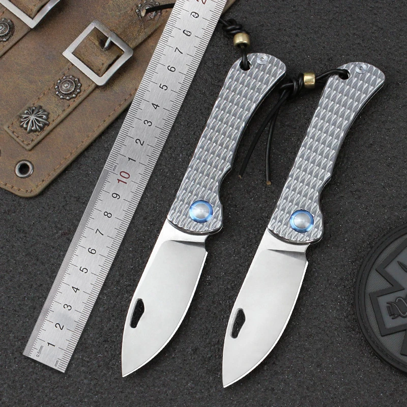 High Hardness Unlocking Outdoor Pocket Folding Camping Knife Gray Titanium D2 Blade Steel Hanle Fruit Utility Knives EDC Tools