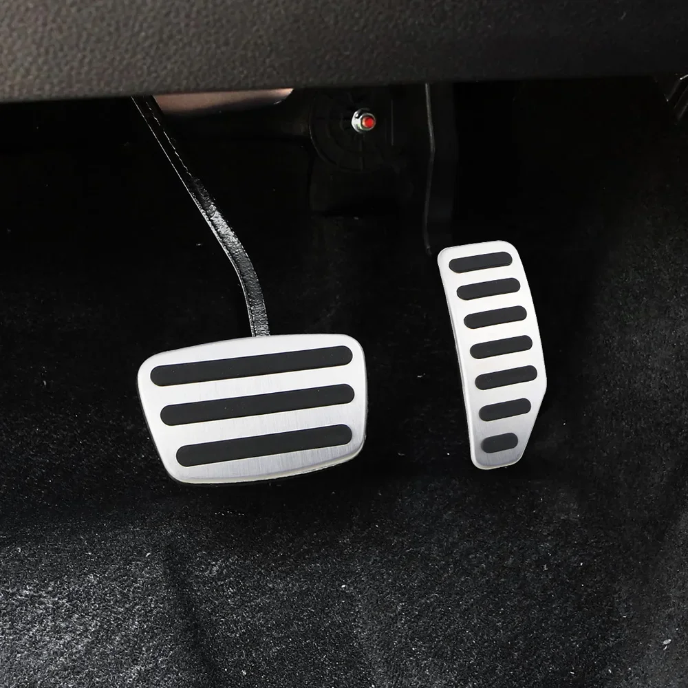 Auto-Pedale für Isuzu D-MAX 2024 2023 2022 2021–2017, Pedalabdeckung, Bremsbeschleuniger, rutschfeste Pads, Edelstahl-Zubehör – Detail 6