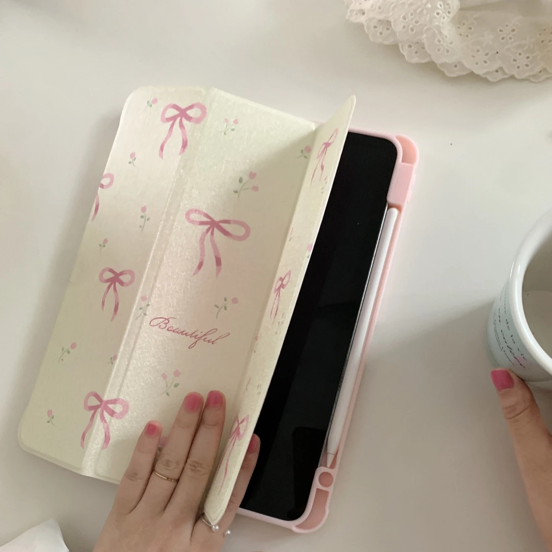 Funda con lazo rosa para iPad 10,2, 10,9 Pro, 11, 9,7, 8, 9. ª, Air3 pro10.5, iPad Air 5. ª y 4. ª generación, con ranura para lápiz y soporte